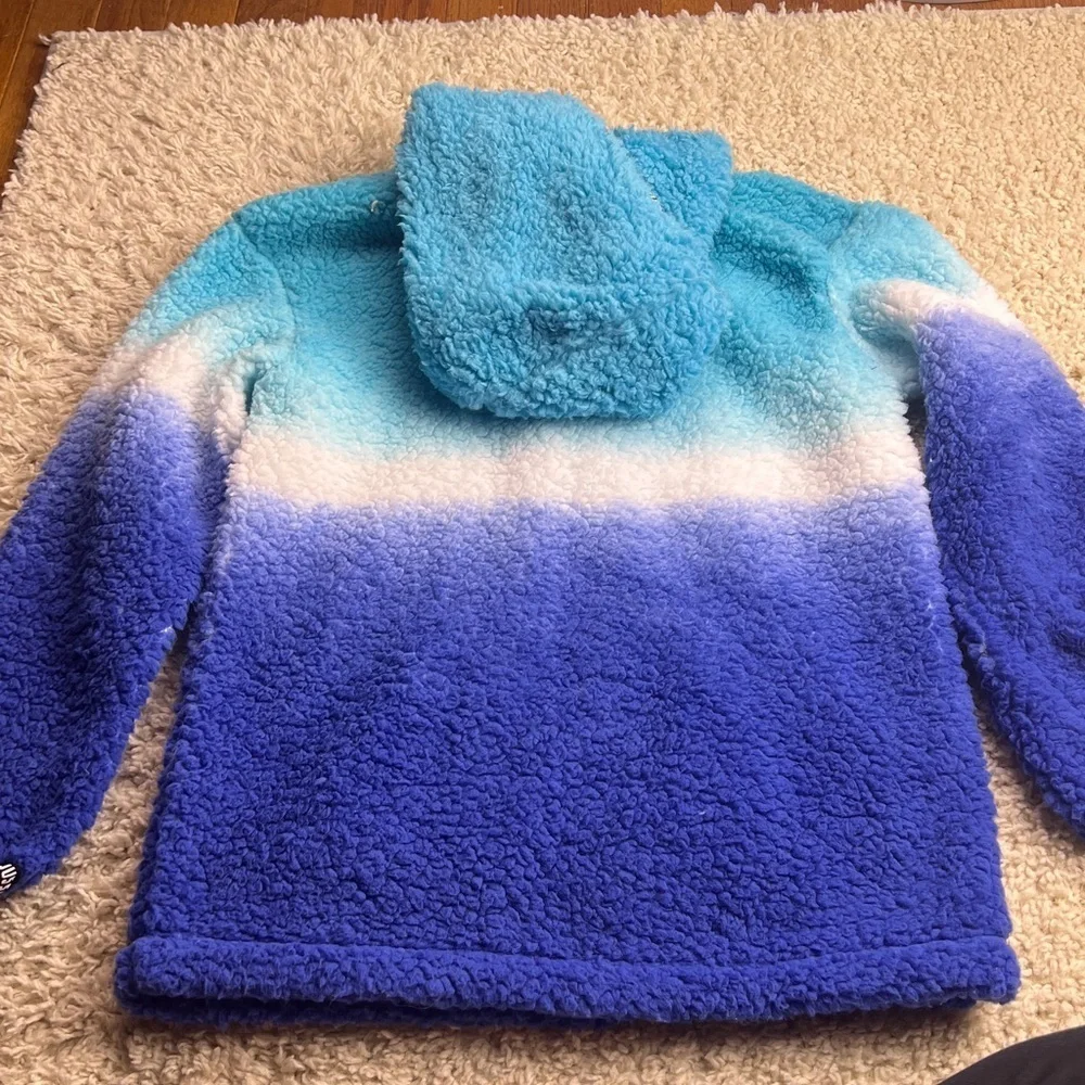 GIRLS JUSTICE SOFT FLEECE PULLOVER SIZE 10 PREOWNED